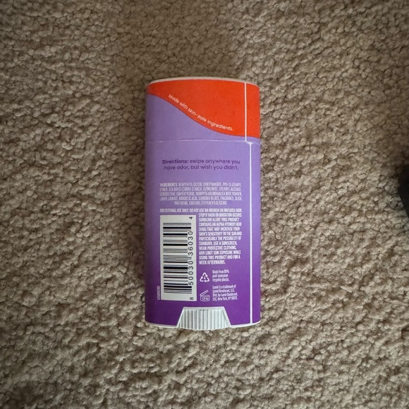 Lume "Lavender Sage" deodorant - Picture 3 of 9